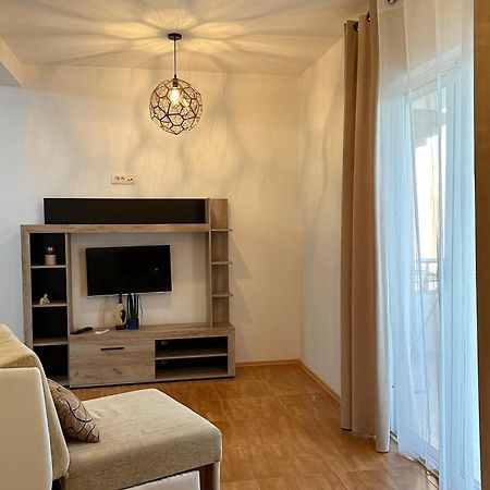Apartmens Xhenis Lux Ulcinj Exterior foto