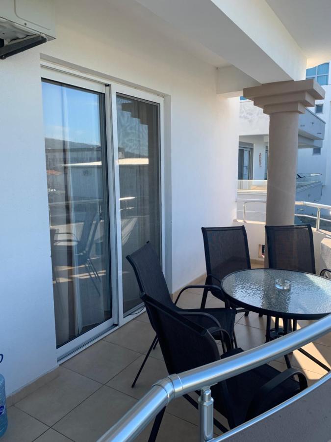 Apartmens Xhenis Lux Ulcinj Exterior foto