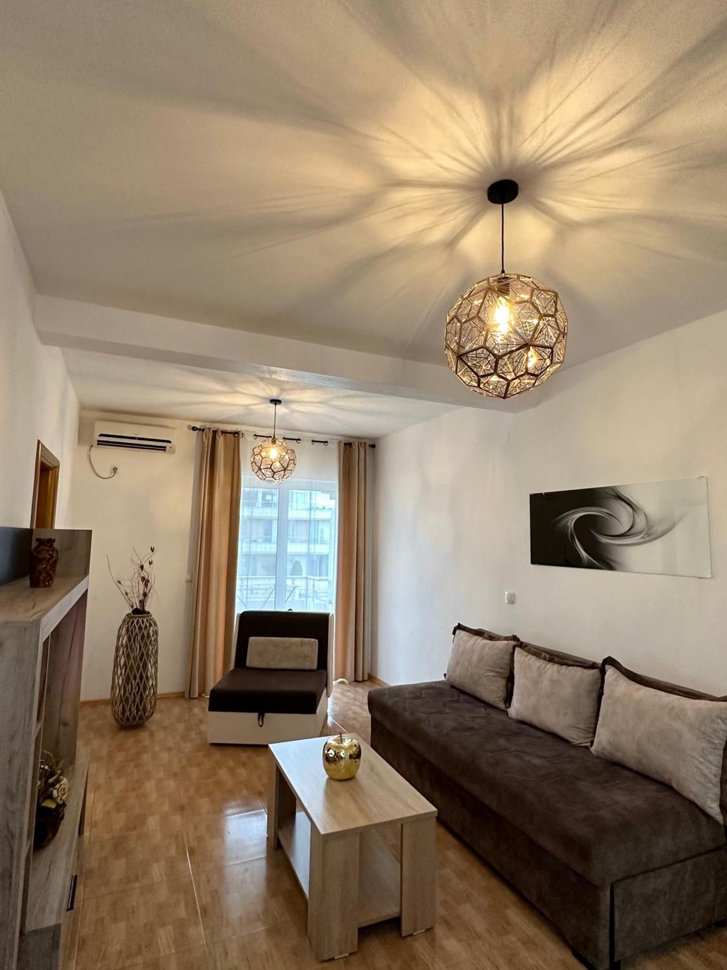 Apartmens Xhenis Lux Ulcinj Exterior foto
