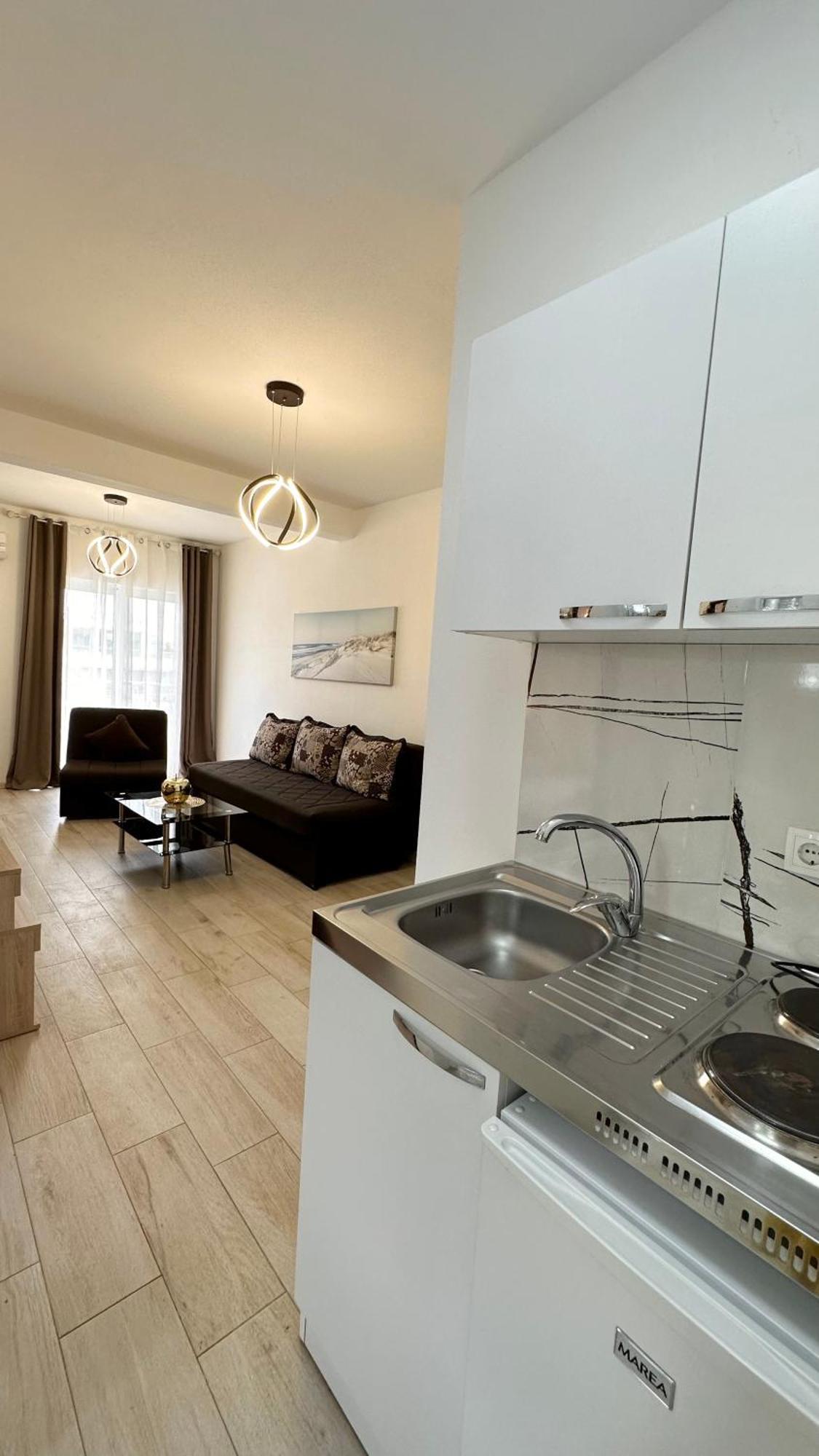 Apartmens Xhenis Lux Ulcinj Exterior foto
